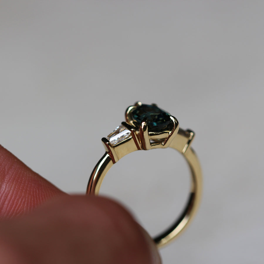 Pear-Cut Parti Sapphire Ring - 1.73ct