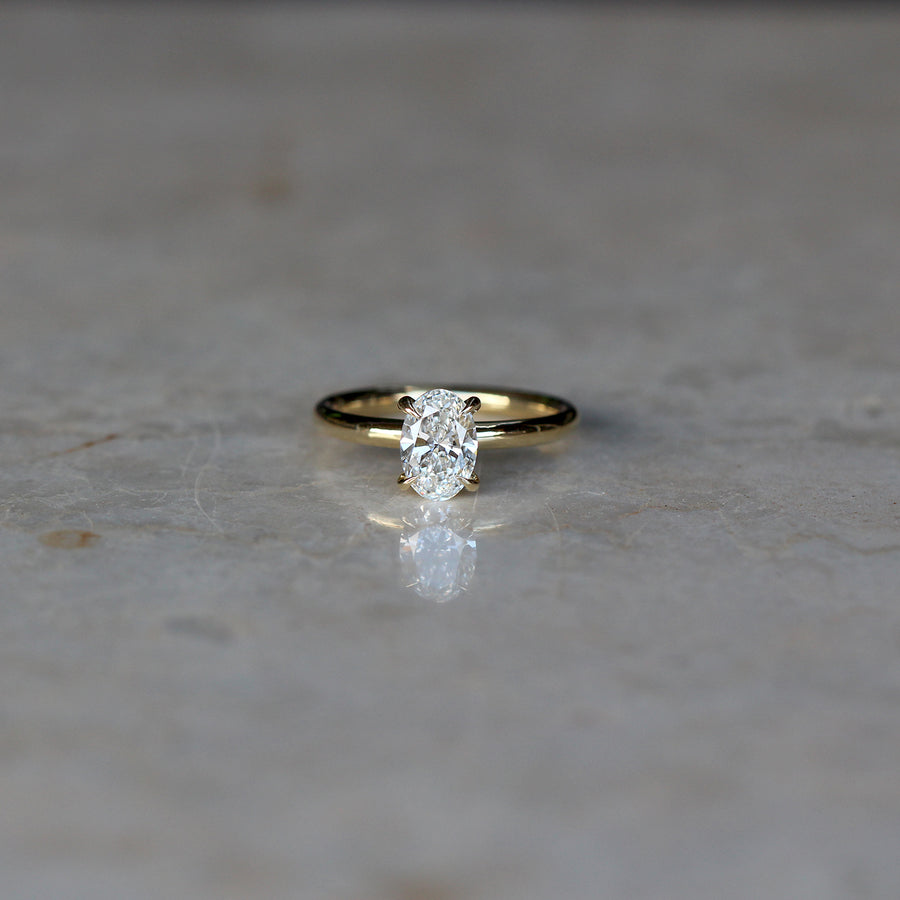 Oval-cut Lab Grown Diamond Solitaire Ring - 1.02ct