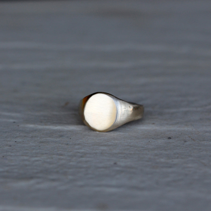 Organic Signet Ring -Round