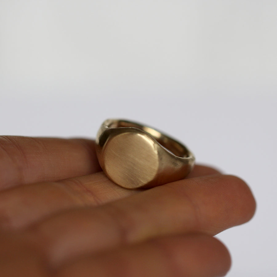 Organic Signet Ring -Round