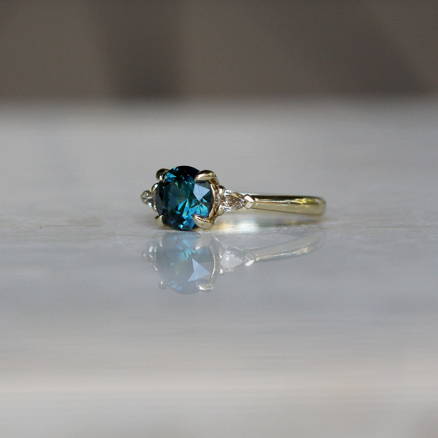 Blue Teal Sapphire + Argyle Diamonds- 1.62ct