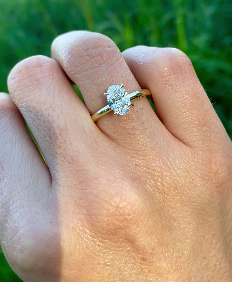 1.7 oval diamond deals