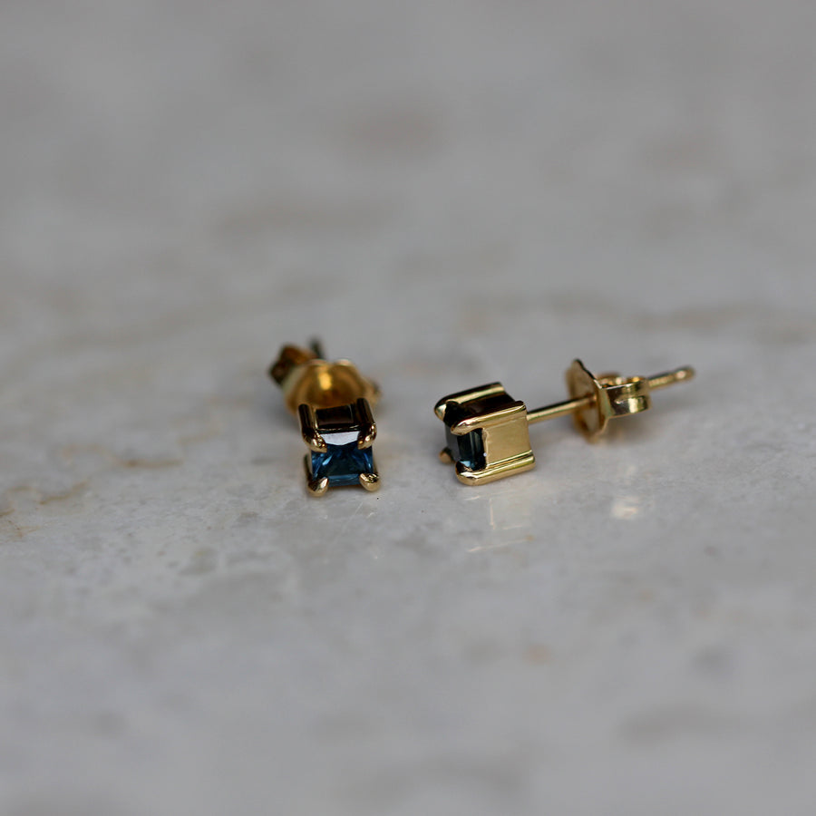 Princess-cut Sapphire Earrings