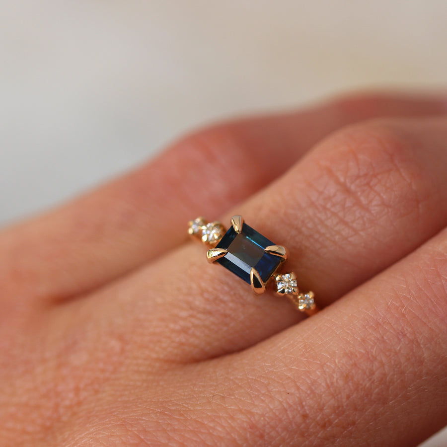 Blue Sapphire Ring - 1.1ct - JUX Jewellery