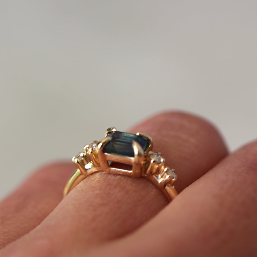 Blue Sapphire Ring - 1.1ct - JUX Jewellery