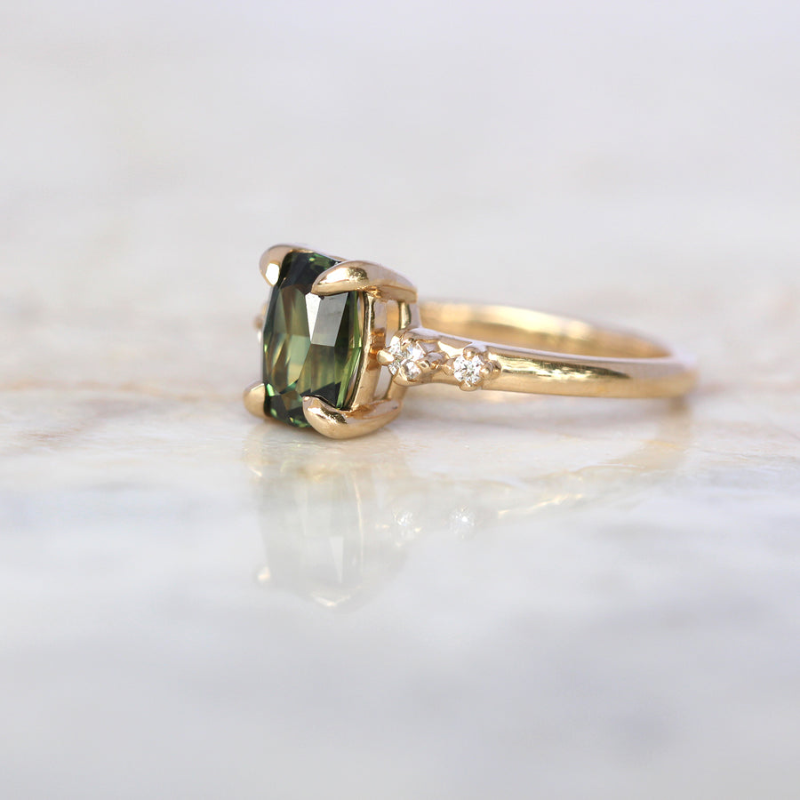 Green Oval Sapphire Ring - 2.5ct - JUX Jewellery