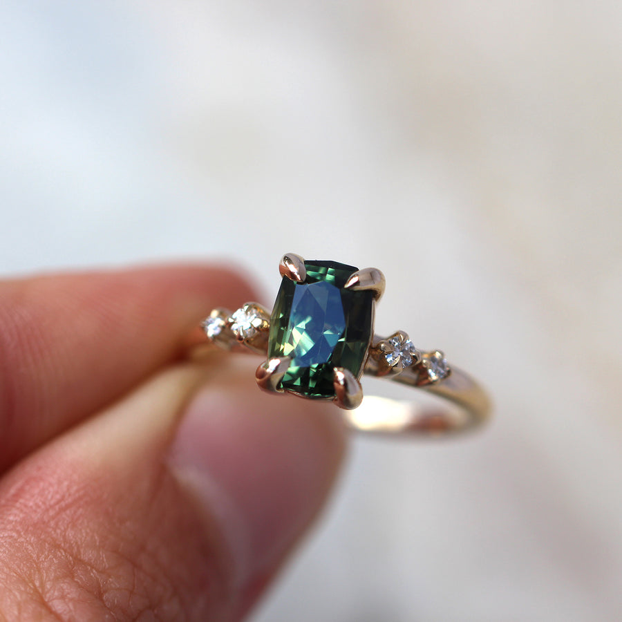 Green Oval Sapphire Ring - 2.5ct - JUX Jewellery